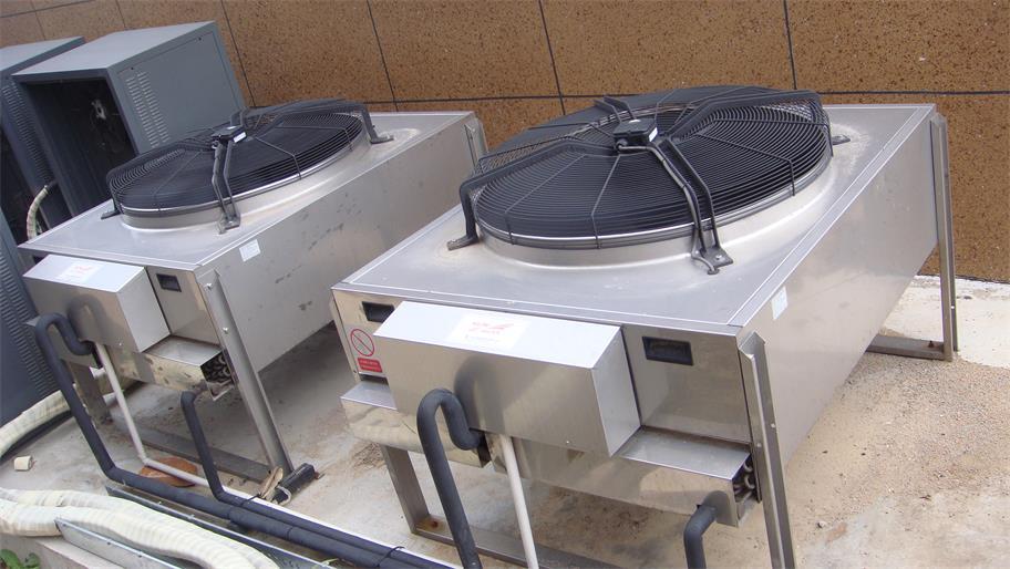 選擇適合的恒溫恒溫恒濕空調要考慮哪些因素?(圖1) 選擇適合的恒溫恒溫恒濕空調要考慮哪些因素?(圖1)